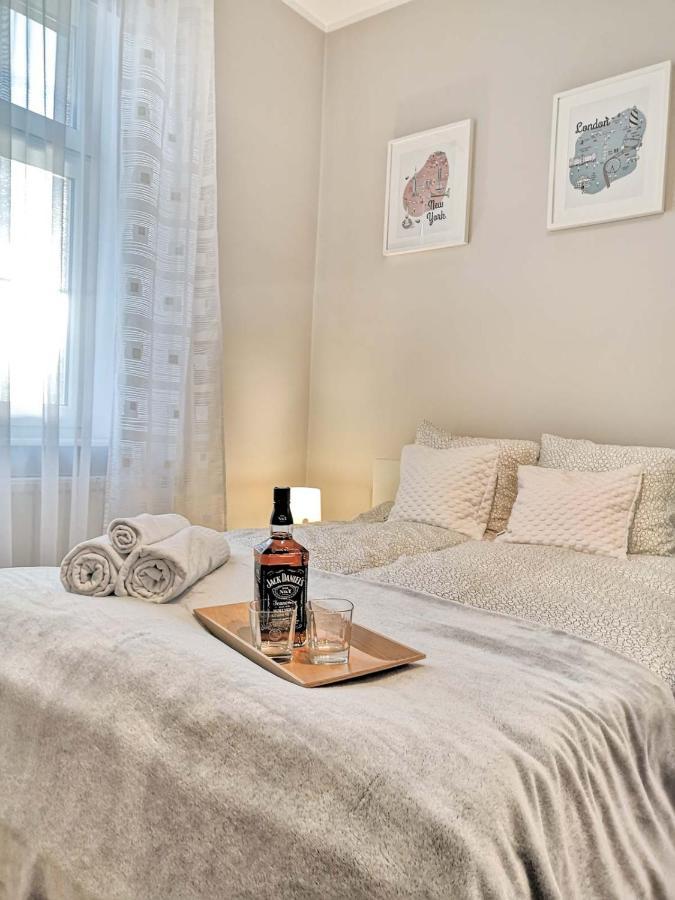 Bankowa 8 Guest Rooms Zielona Góra Buitenkant foto
