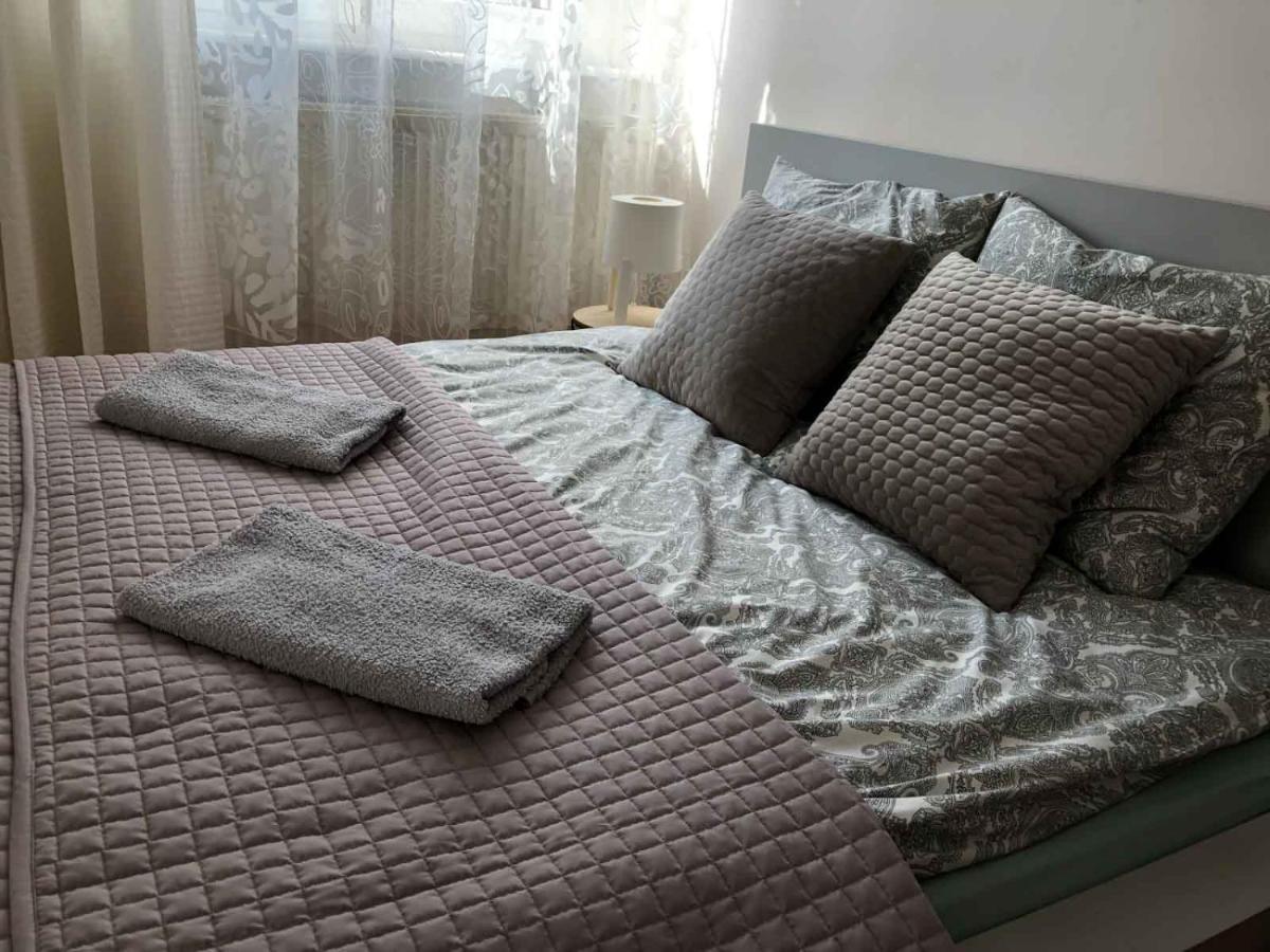 Bankowa 8 Guest Rooms Zielona Góra Buitenkant foto
