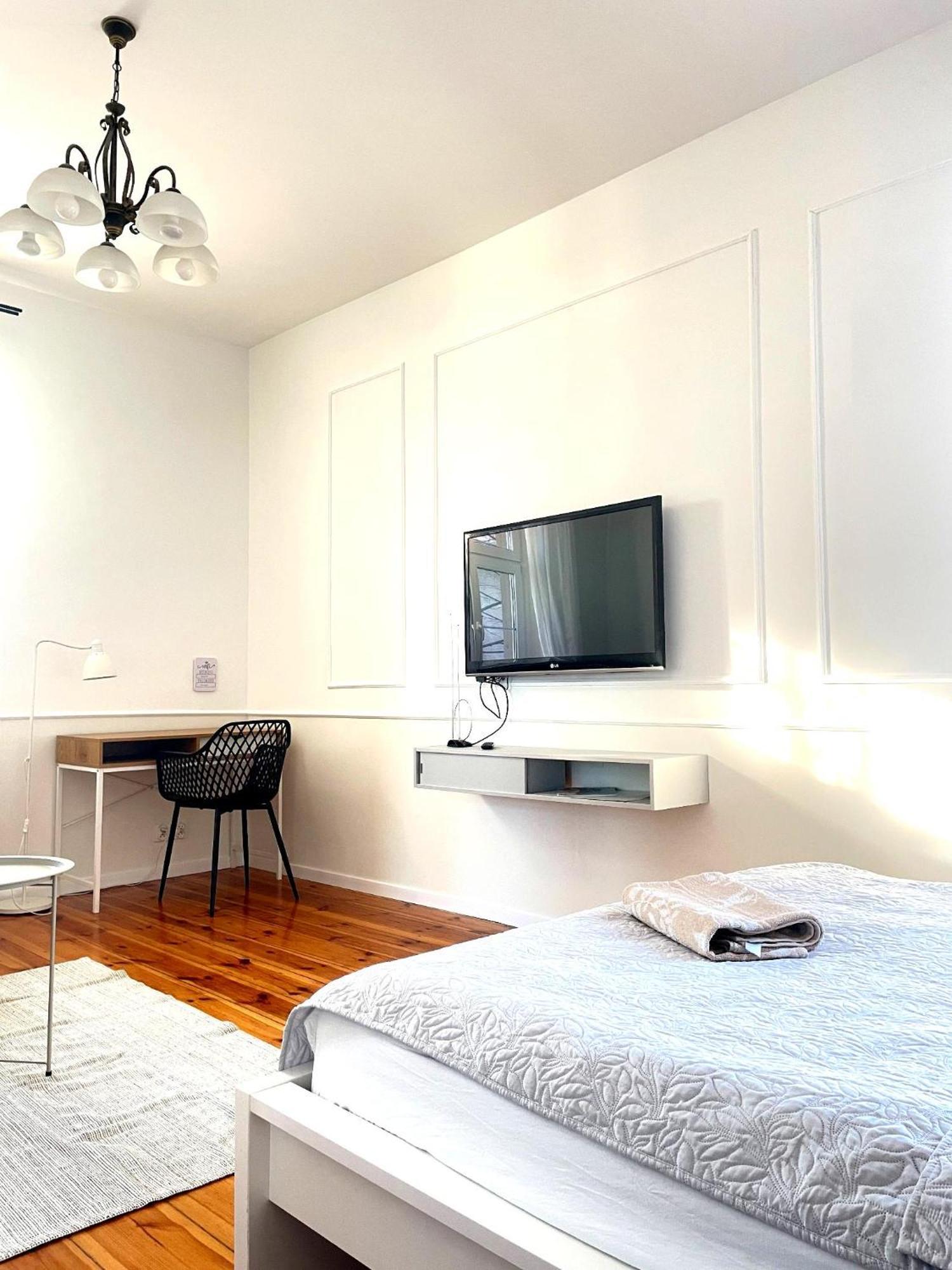 Bankowa 8 Guest Rooms Zielona Góra Buitenkant foto
